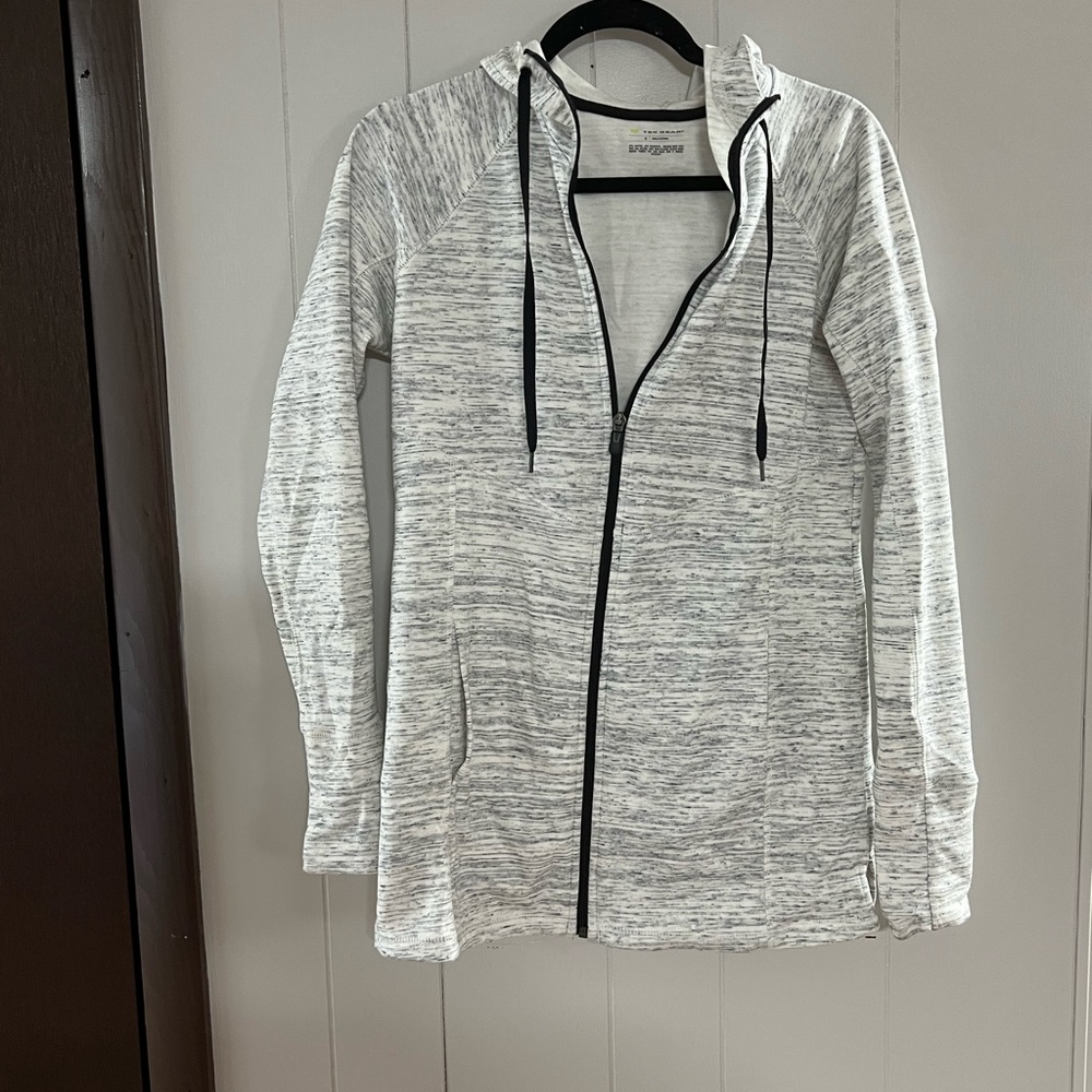 Size small, long TekGear zip up